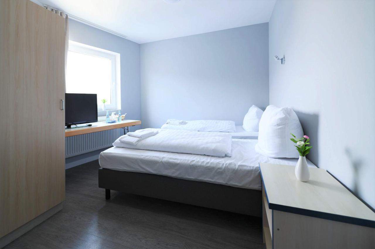 Hotel Best One Rossdorf  Ngoại thất bức ảnh